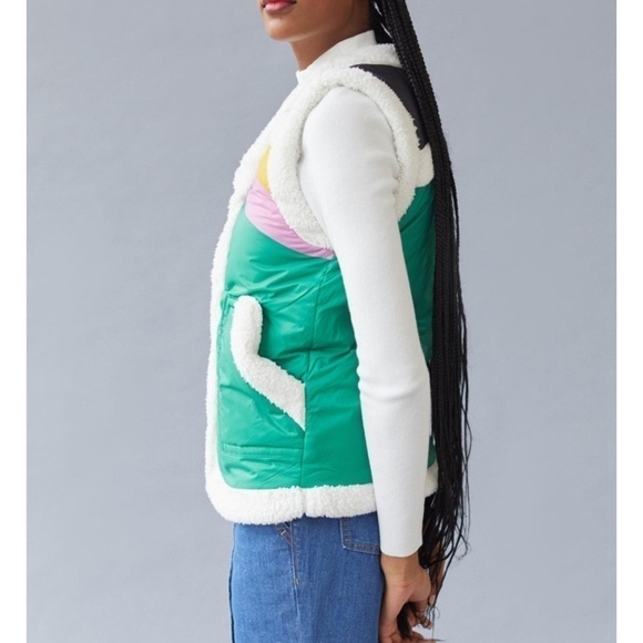 Bdg Vibrant Green Nylon Sherpa V Neck Winter Zip Vest - Picture 4 of 16